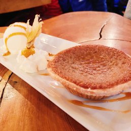 Maple syrup pie w vanilla ice cream!