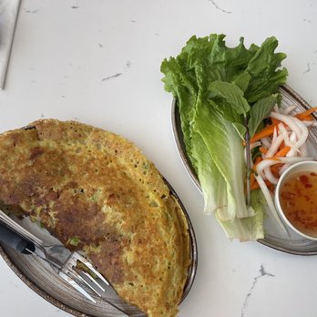 Em Vietnamese Bistro - bánh xèo - Vietnamese Near Me - Brooklyn, New York Em Vietnamese Bistro - bánh xèo - Vietnamese Near Me - Brooklyn, New York