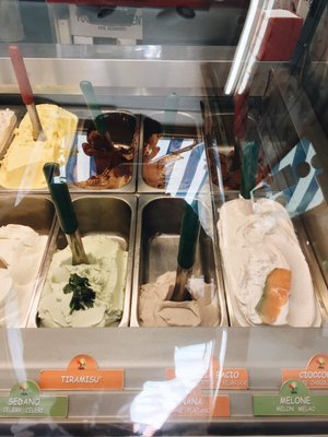 Gelateria Alaska by null