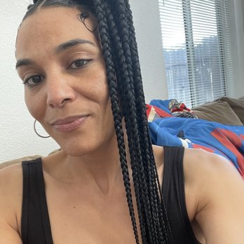 Afrik Braids - Box braids on point - Hair Extensions Near Me Afrik Braids - Box braids on point - Hair Extensions Near Me