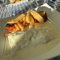 Les Deux Ports