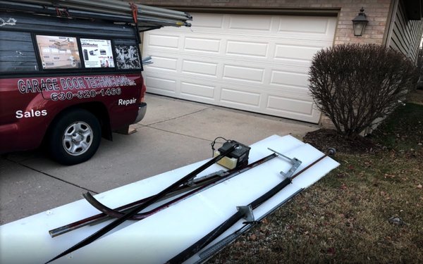 Garage Door Technicians Inc Aurora Il 1580 Kathy Ct Aurora Il Garage Doors Repairing Mapquest