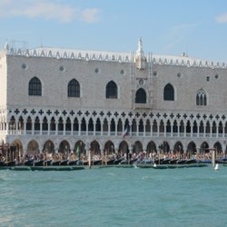Shared Travel - Venice