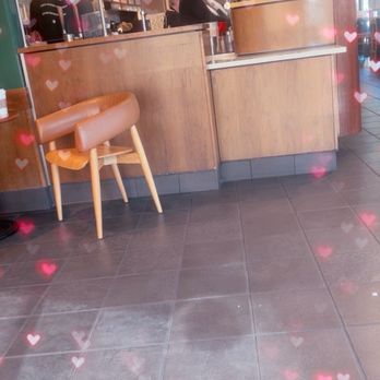 Starbucks - These people are great! Friendly people - Coffee & Tea Near Me - Fresno, California