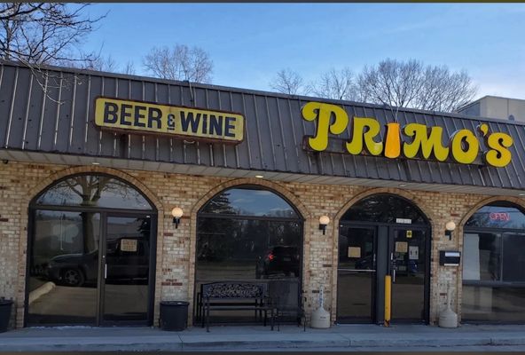 Primo's Pizzeria by null