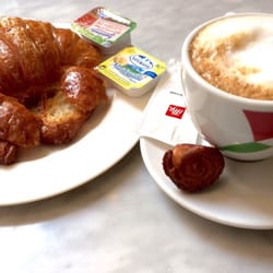 Café Barón - A la plancha y cortado por la mitad, como a mi me gusta.