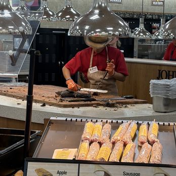 Buc-ee's - Butcher - Convenience Stores Near Me - Berthoud, Colorado