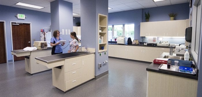 Orchard View Veterinary Center - pet boarding facility in Salem, OR