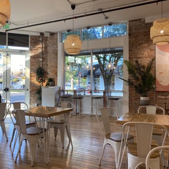 Three Birds Cafe - Cafes Near Me - Winter Garden, Florida