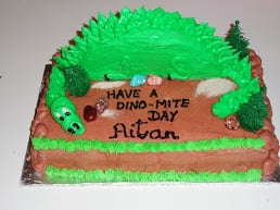 Design my birthday cake Logo
