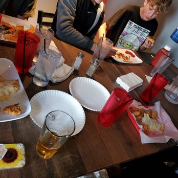 Corvette Grille and Bar - Boneless chicken wings, flat breads, burgers. - Dive Bars Near Me - Annville, Pennsylvania