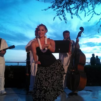 House Without A Key - Lovely hula dancer - Seafood Near Me - Honolulu, Hawaii