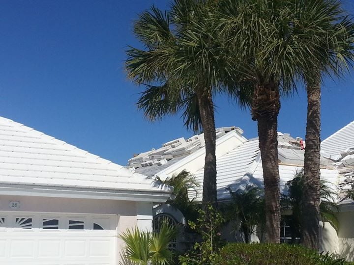 Slide of KLR Roofing