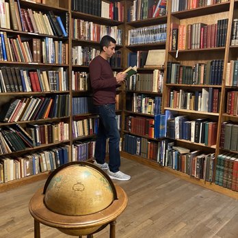 Bart's Books - Inside the house! - Bookstores Near Me - Ojai, California Bart's Books - Inside the house! - Bookstores Near Me - Ojai, California