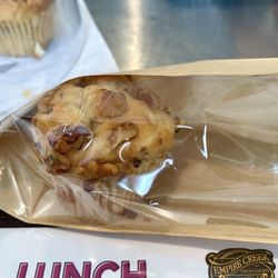 Cold Rush Cafe - Banana nut muffin - fresh and moist with lots of walnuts, yum (05/2025)