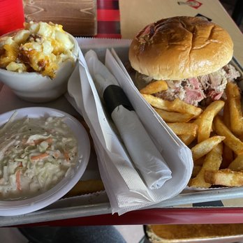 Victory Inn - Pulled Pork Sandwich, Mac n Mac & Cheese, crispy fries - American Near Me - Warren, Michigan