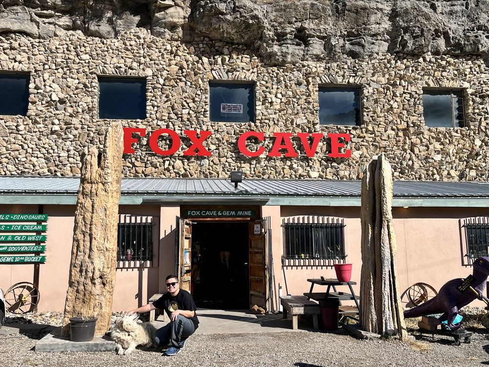 Fox Cave Logo