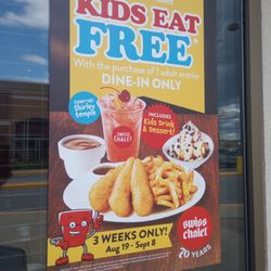 Kids eat free!