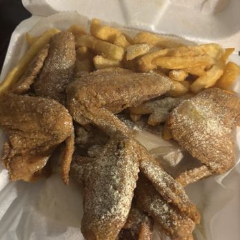 JJ Fish & Chicken - 6 piece chicken and fries and Cole slaw - Desserts Near Me - Atlanta, Georgia JJ Fish & Chicken - 6 piece chicken and fries and Cole slaw - Desserts Near Me - Atlanta, Georgia