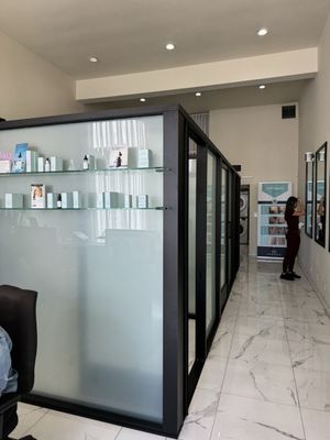 Beauty Bar West Hollywood by null