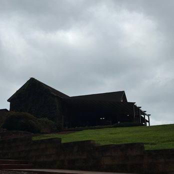 Daveste Vineyards - Wineries Near Me - Troutman, North Carolina