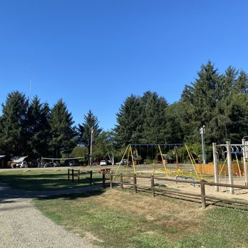 Lincoln City KOA - Cornhole, volleyball and swings. - Campgrounds Near Me - Otis, Oregon Lincoln City KOA - Cornhole, volleyball and swings. - Campgrounds Near Me - Otis, Oregon