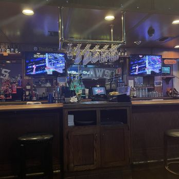 Law's Restaurant - Bar area - Karaoke Near Me - Riverside, California