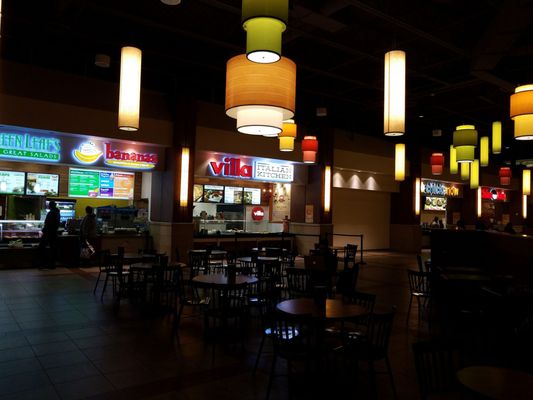 Under Armour Factory House - Twin Cities Premium Outlets by null