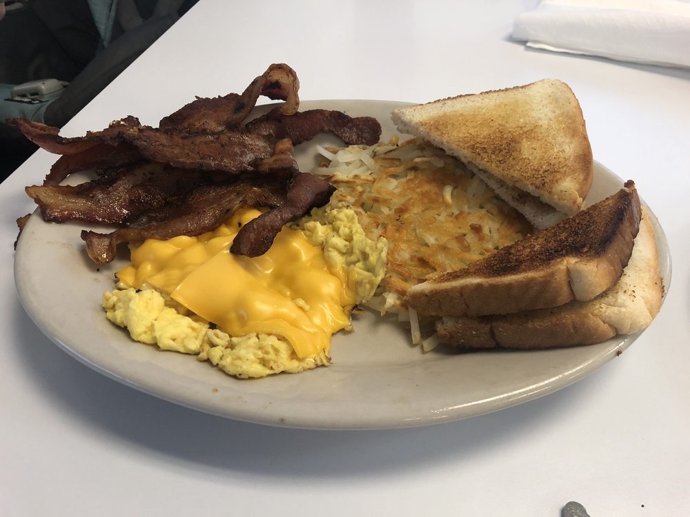 TRACK’S END RESTAURANT 38 Photos & 37 Reviews 3435 Amnicola Hwy