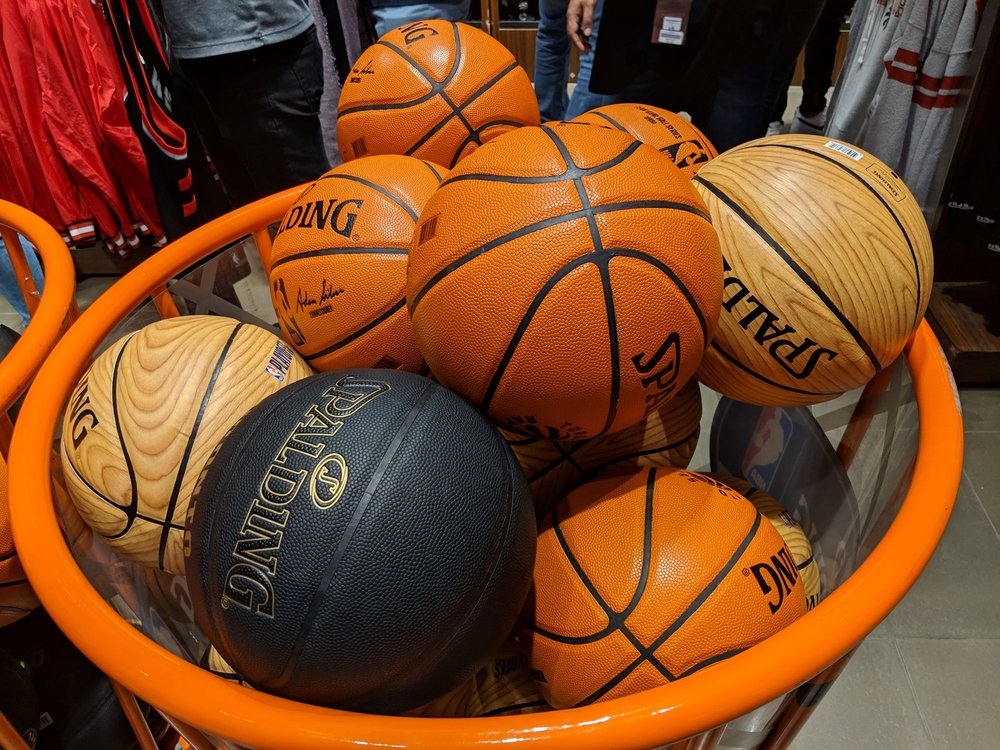 REAL SPORTS APPAREL 38 Photos & 20 Reviews 50 Bay Street, Toronto