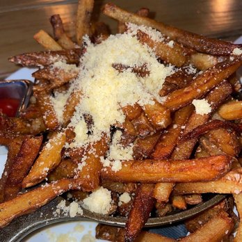 Melzingah Tap House - Truffle Fries Side - Beer Bar Near Me - Beacon, New York Melzingah Tap House - Truffle Fries Side - Beer Bar Near Me - Beacon, New York