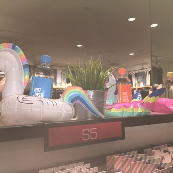 MacArthur Center - $5 drink flowties at cotton on - Shopping Centers Near Me - Norfolk, Virginia MacArthur Center - $5 drink flowties at cotton on - Shopping Centers Near Me - Norfolk, Virginia