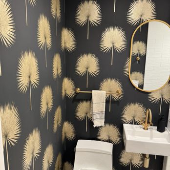Vivid Art Construction - Guest bathroom - General Contractors Near Me Vivid Art Construction - Guest bathroom - General Contractors Near Me