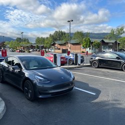 Tesla Supercharger - 8 spots