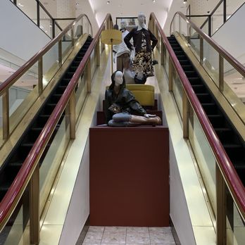 Neiman Marcus - Escalator - Shoe Stores Near Me - Dallas, Texas