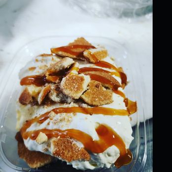 Smoke-N-Wheels Barbeque - Caramel Banana Pudding Cheesecake - Barbeque Near Me - Baltimore, Maryland Smoke-N-Wheels Barbeque - Caramel Banana Pudding Cheesecake - Barbeque Near Me - Baltimore, Maryland