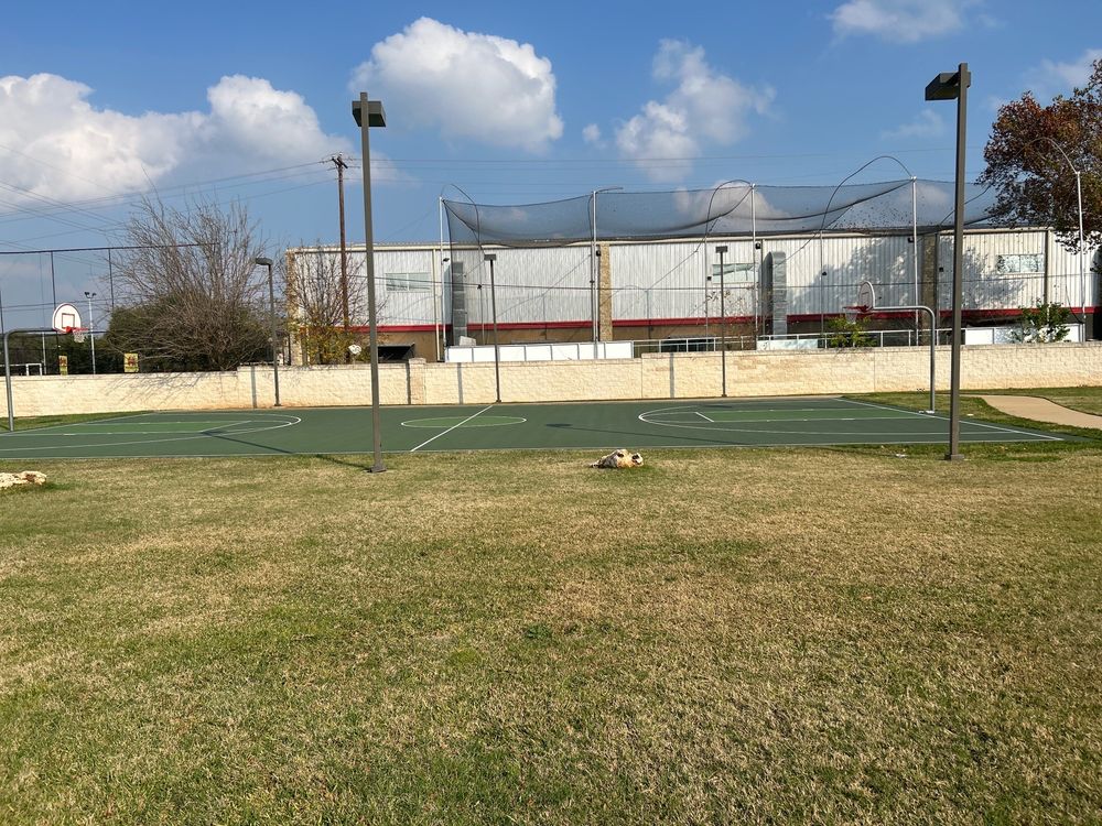 LAKELINE OAKS PARK & PAVILION Updated June 2024 1000 Old Mill Rd