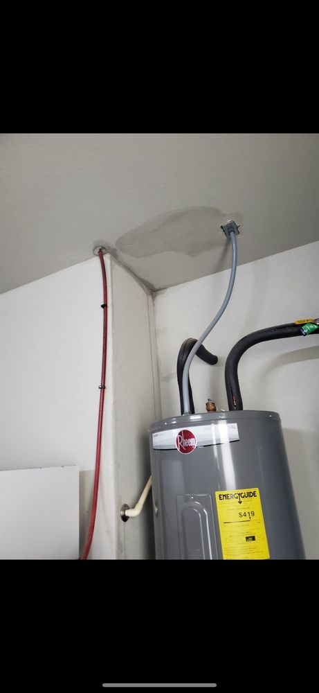 Slide of One Oak Exteriors