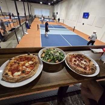 Paddle and Par - Pickleball Near Me - Beverly Hills, Michigan
