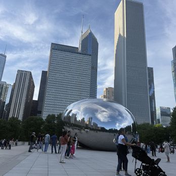 Cloud Gate - Public Art Near Me - Chicago, Illinois Cloud Gate - Public Art Near Me - Chicago, Illinois
