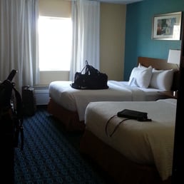 Comfortable beds, fluffy feather pillows, and great smelling sheets! Comfortable beds, fluffy feather pillows, and great smelling sheets!