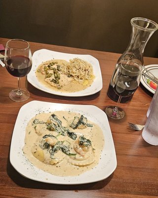 Mia's Italian Bistro by null