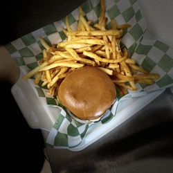 Southern Craft Kitchen - Bobcat burger