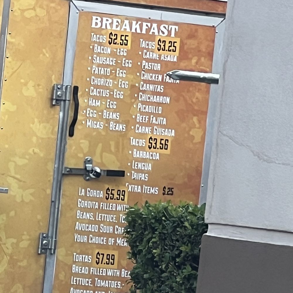 La Traila - close-up of current, updated menu & pricing - Food Trucks Near Me - Austin, Texas La Traila - close-up of current, updated menu & pricing - Food Trucks Near Me - Austin, Texas