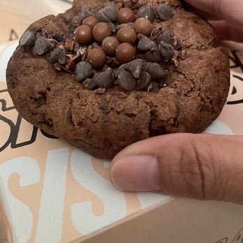 Oasis Cafe - Coffee Roasteries Near Me - Queens, New York