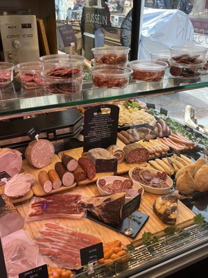 Jeusselin Traiteur by null