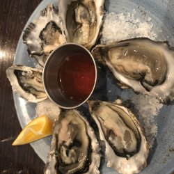 Fishbone Bar & Grill - Oysters.  Yum