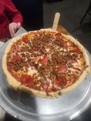 Samee's Pizza Getti by null