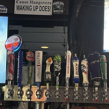 Fabulous West - Beers on tap - Bars Near Me - Long Beach, California Fabulous West - Beers on tap - Bars Near Me - Long Beach, California
