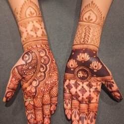 Thehennahues_by_Nidhi
